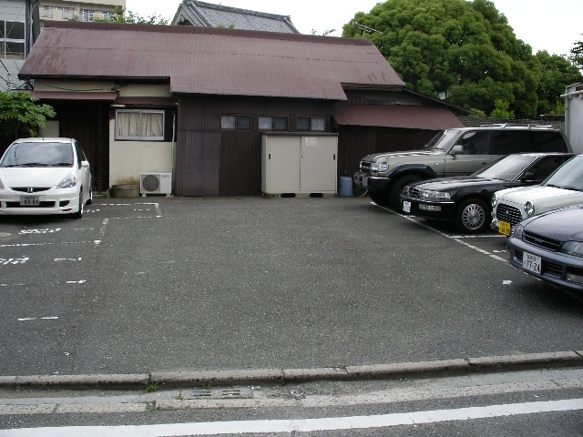 大通寺第四駐車場