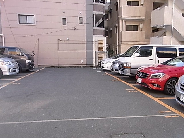 唐人町１丁目駐車場