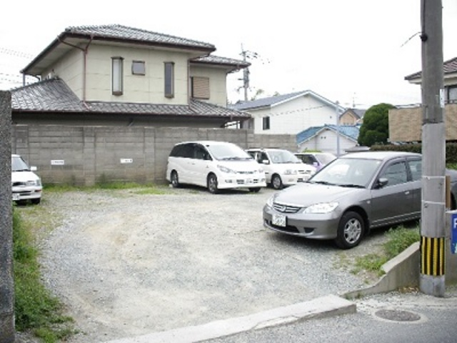 飯倉木下駐車場