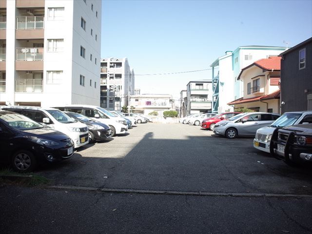 姪浜モータープール