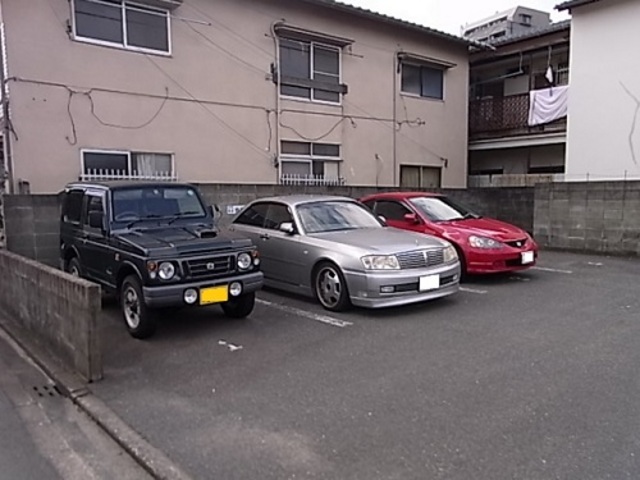 レジデンスたちばな第２駐車場