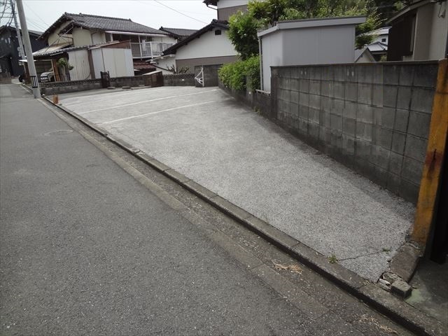 青葉３丁目Ｔパーキング