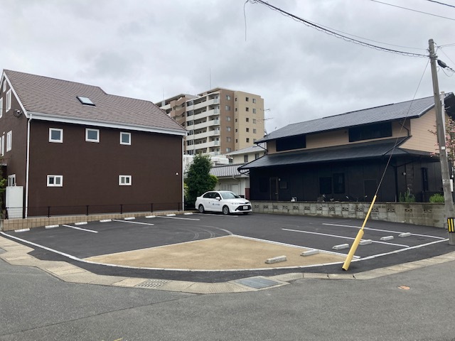 藤崎竹の駐車場
