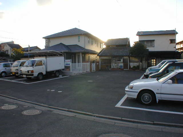 姪浜ＳＳ駐車場