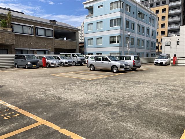 上西町通り月極駐車場