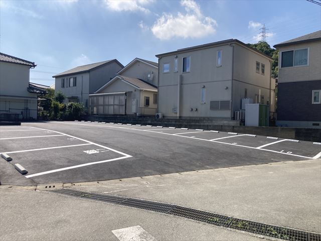 若宮３丁目月極駐車場